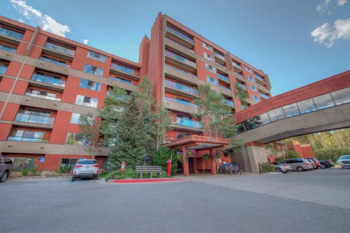 One Bdr Ski In Ski Out Condo Брекенридж Экстерьер фото